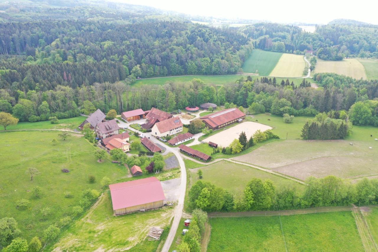 Bio Hofgut Wiggenweiler Apartment Bermatingen Luaran gambar